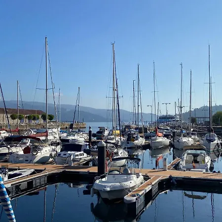 De La Luz Centrico En Nautico -parking Comarca de Vigo