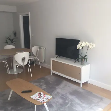 De La Luz Centrico En Nautico -parking アパート