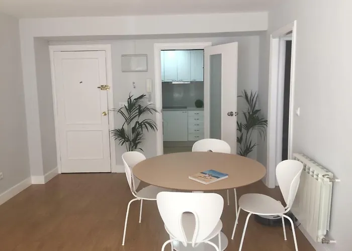 De La Luz Centrico En Nautico -parking *